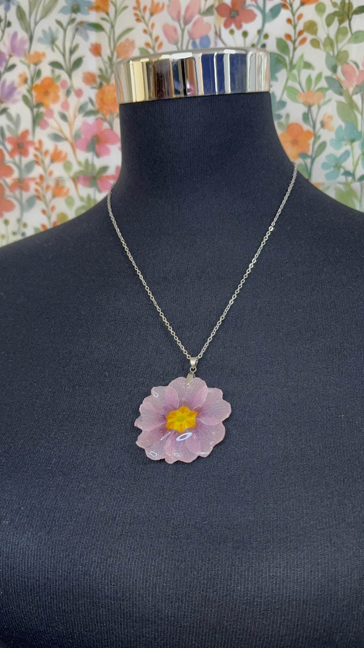 Collar Púrpura