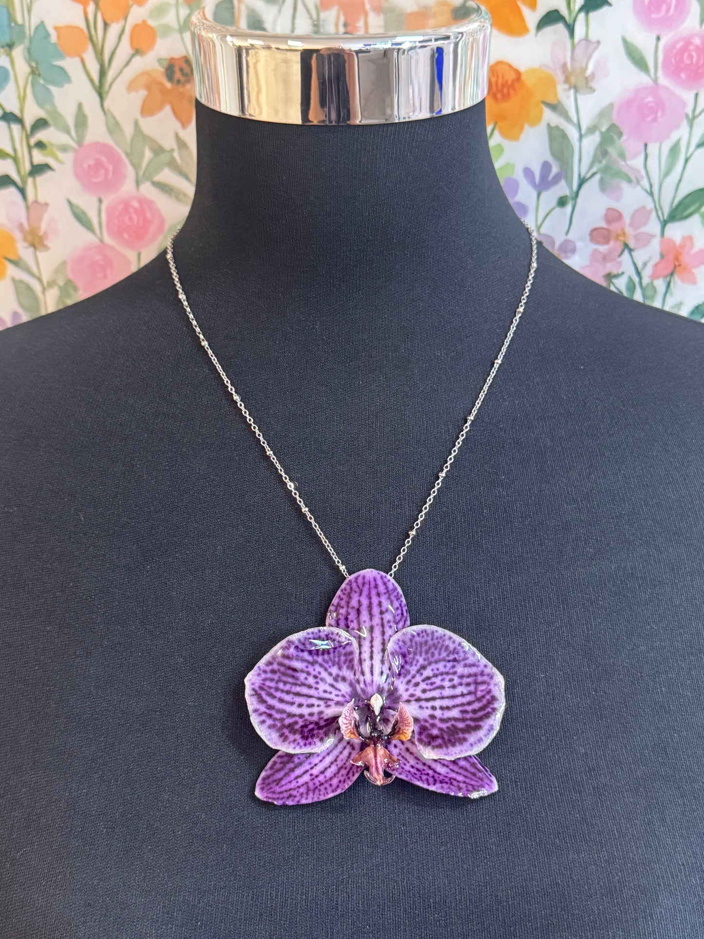 Collar Violeta