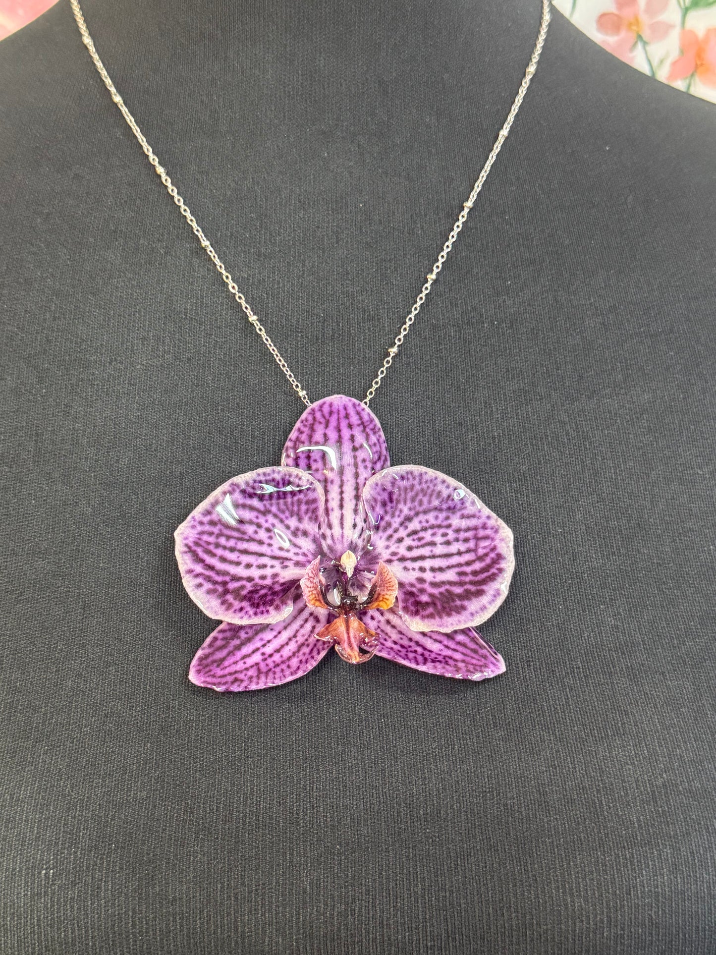 Collar Violeta